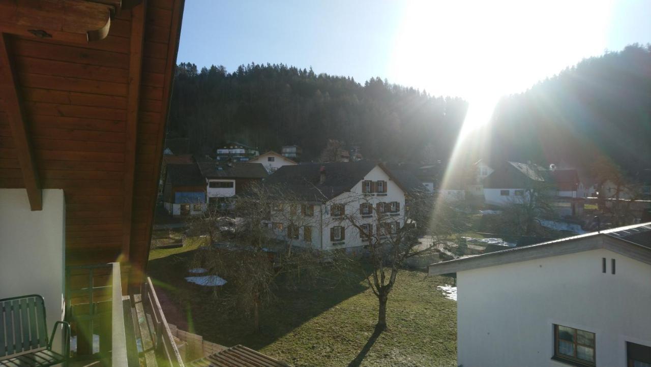 Ubersaxen Gasthaus Krone מראה חיצוני תמונה